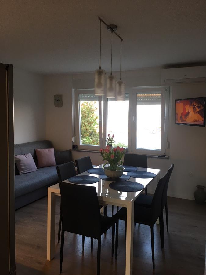 Ferienwohnung M&M Krk Town Exterior foto